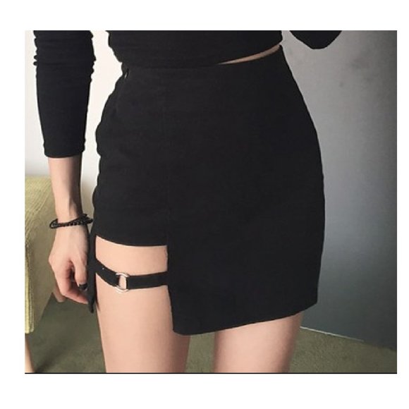 Asymmetric Mini Skirt High Rise Black Skirt Trending Korean Style - Picture 3 of 14